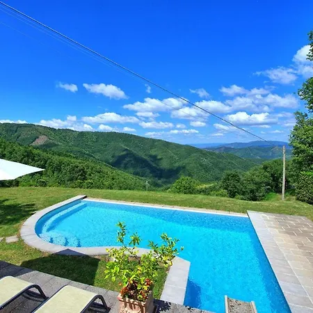 Sleeps 4 Pool Wifi * Cortona