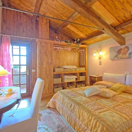 Villa Sleeps 4 Pool Wifi Cortona